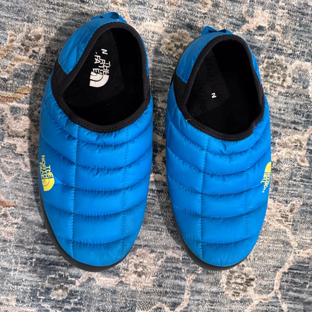 The North Face slide on.  Indoor. Outdoor. Slipper. Slip on. Men’s size 9